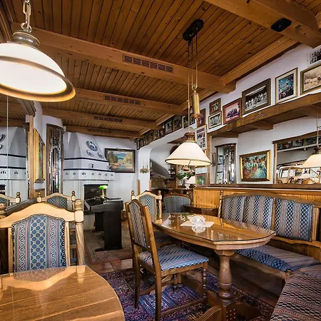 Apartament Royal In No 16 Bratislava