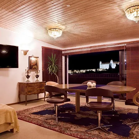 Apartment Panoramic Castle With Free Private Parking